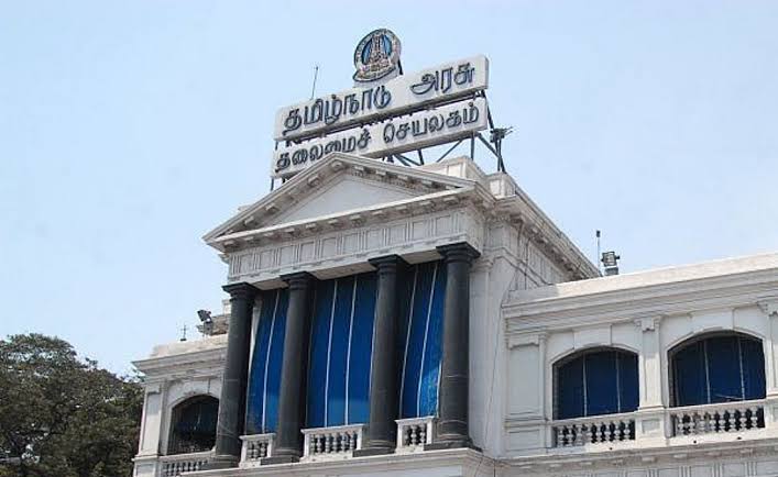 “மாலைக்குள் வெளியேறு” – அரசு ஒப்பந்த பணியாளர்கள் திடீர் வெளியேற்றம்… நடந்தது என்ன?