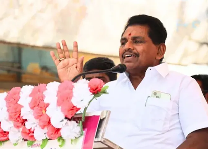 TVK எம்எல்ஏக்கள் மீது முதல்வர் விஜய்க்கு நம்பிக்கை இல்லை – முன்னாள் அமைச்சர் அனிதா ராதாகிருஷ்ணன்