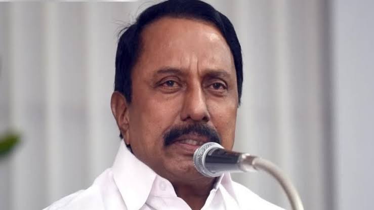 “பழனிக்கு மொட்டை போட்டவர் யார் என்பது காலப்போக்கில் தெரியும்” அமைச்சர் செங்கோட்டையன்